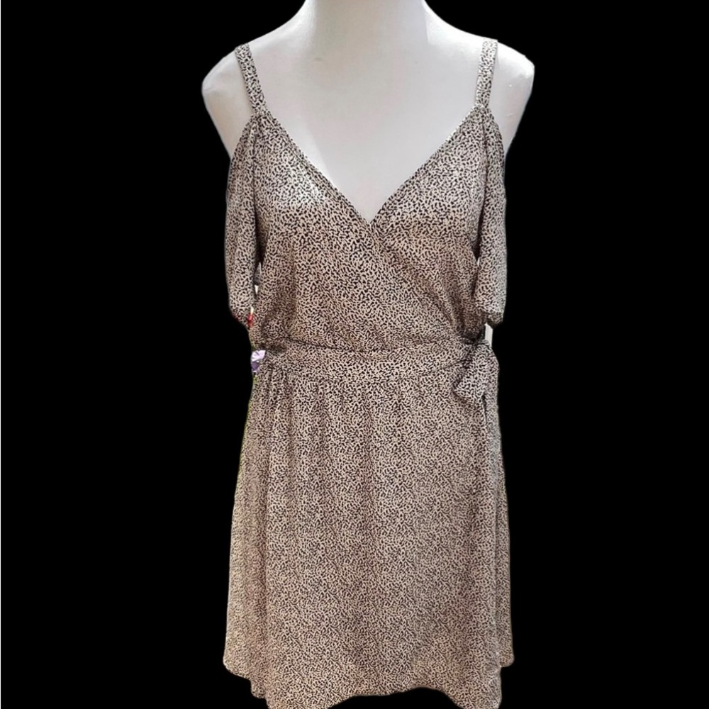 SIENNA SKY Faux Wrap Dress  Chiffon Drop Shoulder S Tan Black Summer Relaxed
